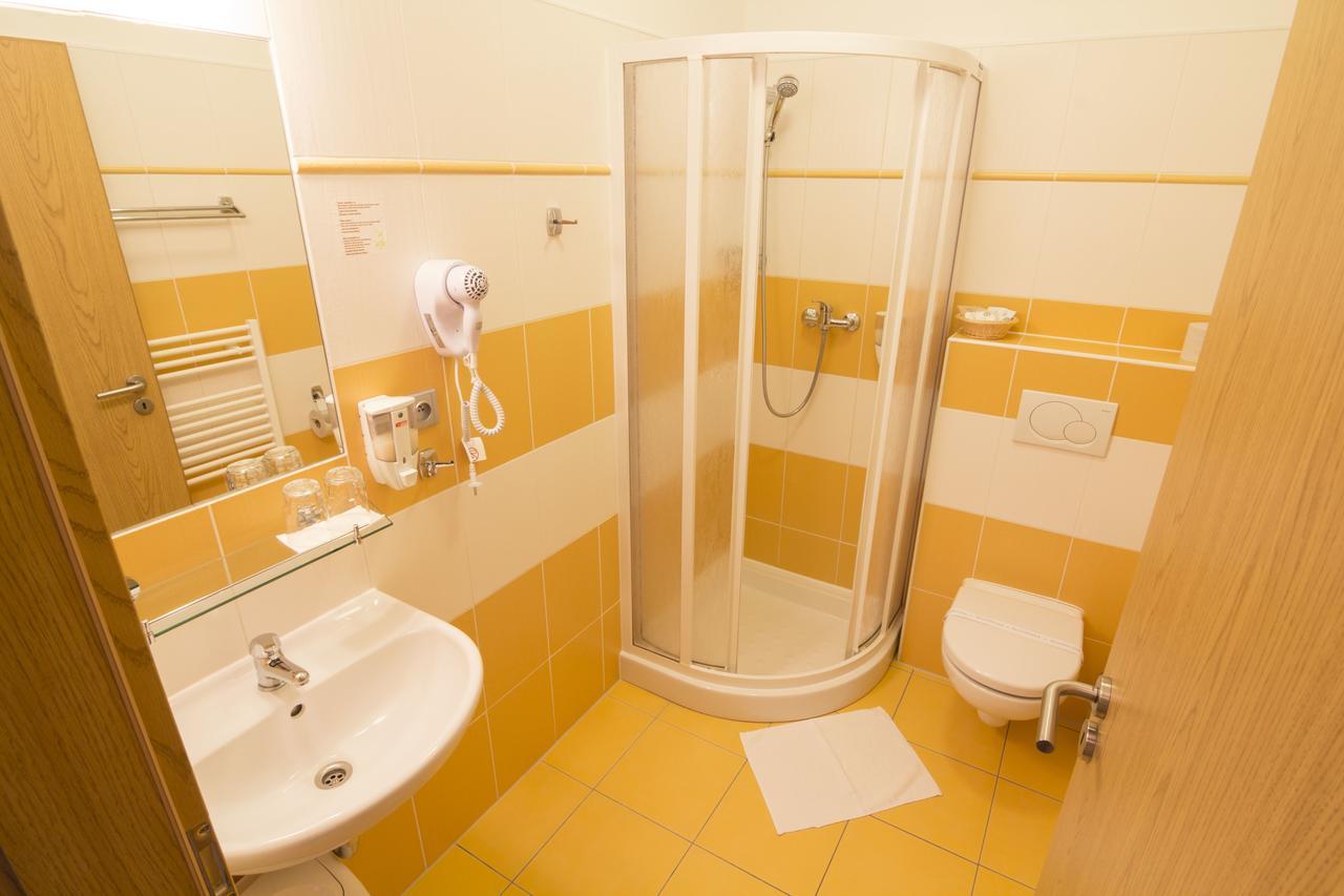 Penzion Maderic Moravský Žižkov Extérieur photo